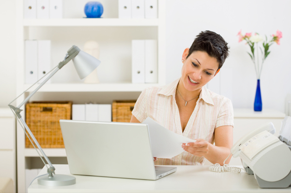 woman-organized office